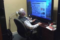 grandpa-gaming